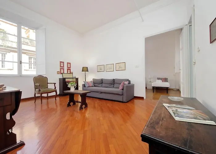 Spacious Prati Near Vatican & Tiber