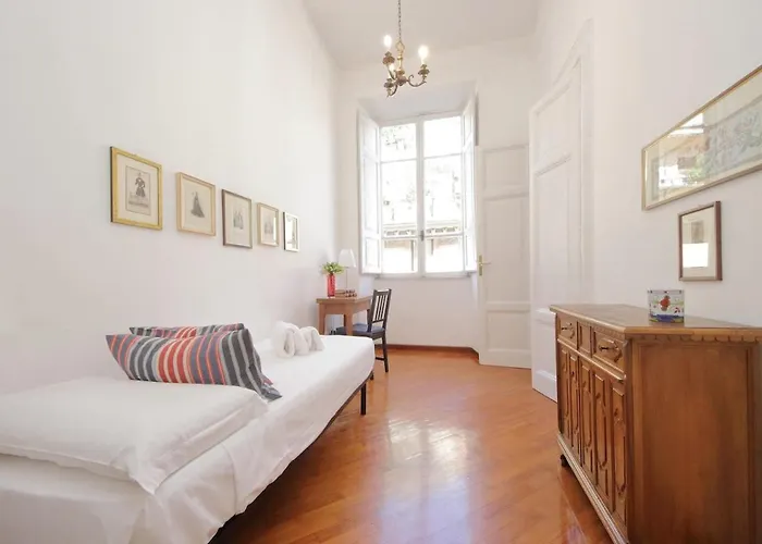 Apartment Spacious Prati Near Vatican & Tiber